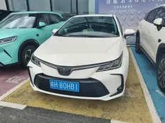 2019 Toyota Corolla 1.2T S-CVT Sport, белый — фото 2