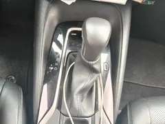 2019 Toyota Corolla 1.2T S-CVT Sport, белый — фото 5