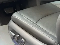 2023 Toyota Sienna 2.5L Hybrid Platinum, белый — фото 20