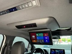 2023 Toyota Sienna 2.5L Hybrid Platinum, белый — фото 21