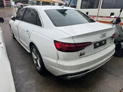 2022 Audi A4L 40 TFSI Luxury Sport, белый — фото 11