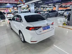 2021 Toyota Corolla 1.2T S-CVT Elite, белый — фото 8