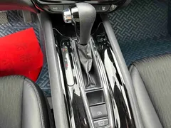 2020 Honda Vezel 1.5L CVT Pioneer, белый — фото 16