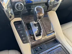 2021 Toyota Alphard Hybrid 2.5L Premium, белый — фото 10