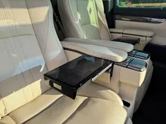 2021 Toyota Alphard Hybrid 2.5L Premium, белый — фото 15
