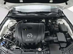2022 Mazda 3 2.0L AT, белый — фото 6