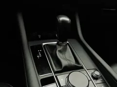 2022 Mazda 3 2.0L AT, белый — фото 13