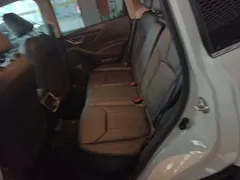 2021 Subaru Forester 2.0i Luxury EyeSight, белый — фото 16
