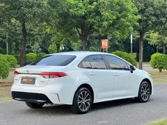 2022 Toyota Levin 185T CVT Luxury, белый — фото 6