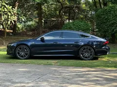 2022 Audi A7 45 TFSI, чёрный — фото 3