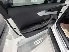 2022 Audi A4L 40 TFSI Luxury Sport, белый — фото 5