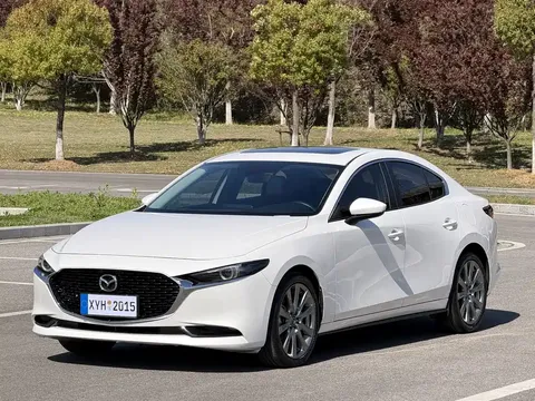 2021 Mazda 3 2.0L AT