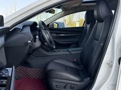 2021 Mazda 3 2.0L AT, белый — фото 5