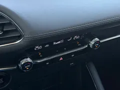 2021 Mazda 3 2.0L AT, белый — фото 10