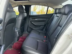 2021 Mazda 3 2.0L AT, белый — фото 13