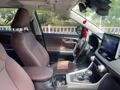 2021 Toyota RAV4 2.5L Hybrid E-CVT 4WD Elite Plus, чёрный — фото 7