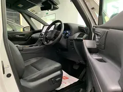 2023 Toyota Alphard 2.5L Hybrid Premium Gold, белый — фото 6