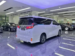2021 Toyota Vellfire 2.5L Hybrid HV Ultimate, белый — фото 6