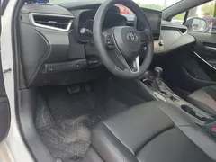 2021 Toyota Levin 1.8H Hybrid E-CVT Luxury, белый — фото 12