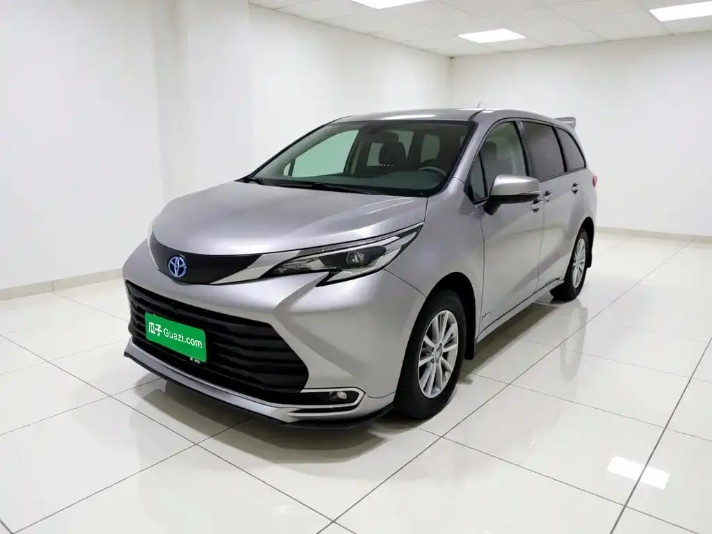 2021 Toyota Sienna 2.5L Hybrid Comfort