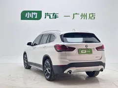 2022 BMW X1 Premium, белый — фото 4