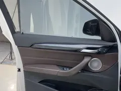 2022 BMW X1 Premium, белый — фото 22