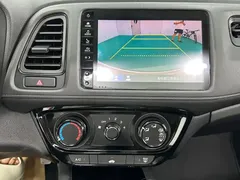 2022 Honda Vezel 1.5L CVT Pioneer, белый — фото 14