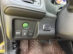 2022 Honda Vezel 1.5L CVT Pioneer, чёрный — фото 13