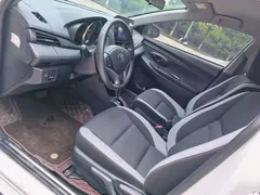 2022 Toyota Yaris L Zhixuan X 1.5L CVT Leading Plus, белый — фото 4