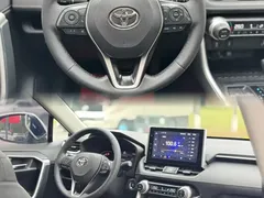 2023 Toyota RAV4 2.0L CVT 2WD Fashion, белый — фото 5