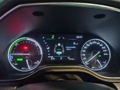 2022 Toyota Avalon Hybrid 2.5L Luxury, белый — фото 3