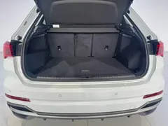 2021 Audi Q3 35 TFSI Sport, белый — фото 4