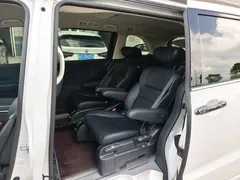 2024 Honda Odyssey 2.0L e:HEV Hybrid, белый — фото 6