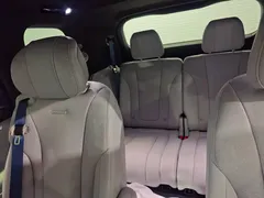 2025 Aito M9 EV Max 100kWh 6-seat — фото 10