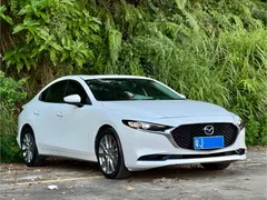 2021 Mazda 3 2.0L AT, белый — фото 3