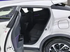 2020 Toyota IZOA 2.0L, белый — фото 9