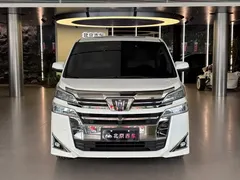 2021 Toyota Vellfire Hybrid 2.5L HV Premium, белый — фото 1