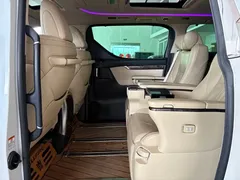 2021 Toyota Vellfire Hybrid 2.5L HV Premium, белый — фото 10
