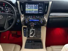 2021 Toyota Vellfire Hybrid 2.5L HV Premium, белый — фото 15