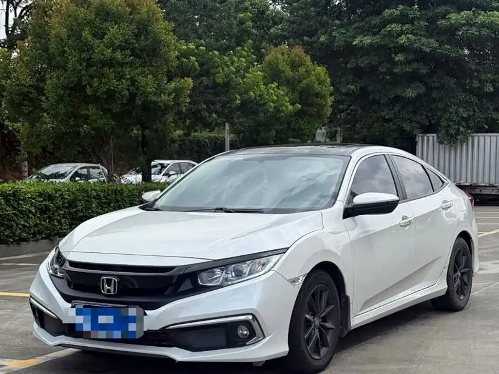 2019 Honda Civic 220TURBO CVT China 5