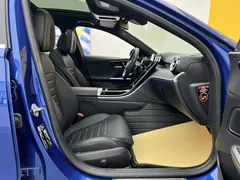 2022 Mercedes-Benz C-Class C 260 L Sport, синий — фото 18