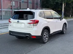 2021 Subaru Forester 2.0i Luxury EyeSight, белый — фото 2