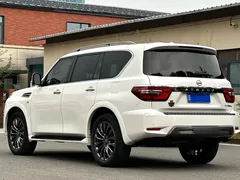 2023 Nissan Patrol 5.6L Platinum, белый — фото 10