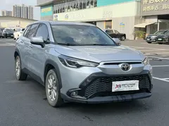 2023 Toyota Frontlander 2.0L CVT Leading — фото 2