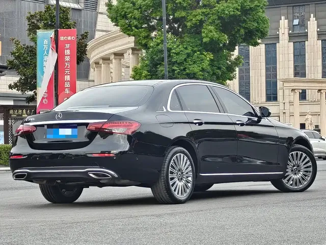 2023 Mercedes-Benz E-Class E 300 L Sport Fashion