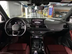 2021 Audi Q5L Sportback 40 TFSI Luxury — фото 12
