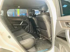 2020 Honda UR-V 370TURBO 4WD Premium, белый — фото 9