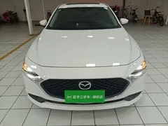 2020 Mazda 3 1.5L AT Sunroof, белый — фото 3