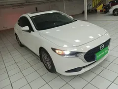 2020 Mazda 3 1.5L AT Sunroof, белый — фото 4