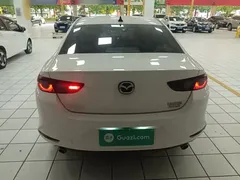 2020 Mazda 3 1.5L AT Sunroof, белый — фото 6